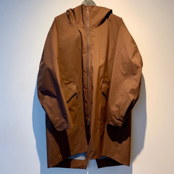 Arc'teryx Veilance Monitor Coat Medium in Ganache - Picture 1 of 10